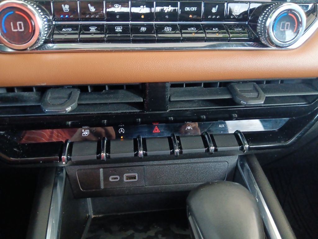 2023 GMC Canyon AT4 - Photo 21