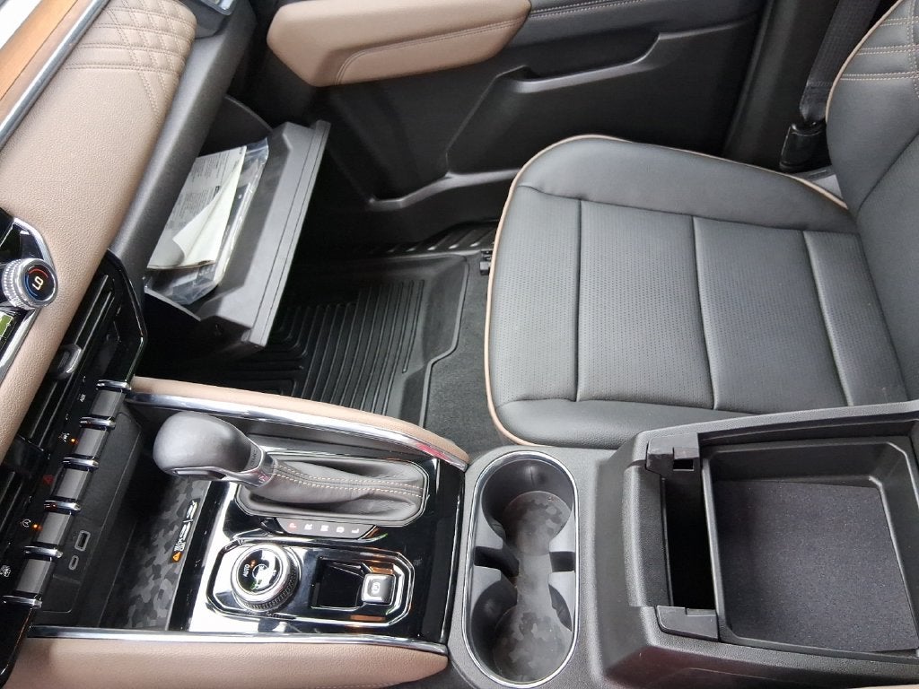 2023 GMC Canyon Denali