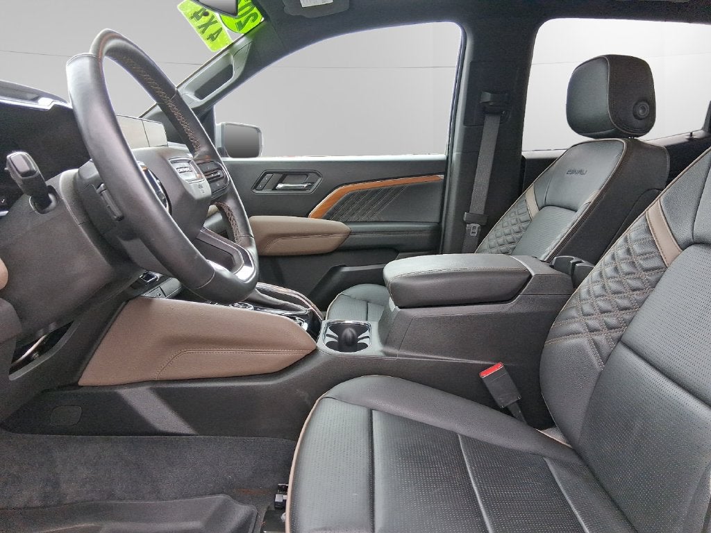 2023 GMC Canyon Denali