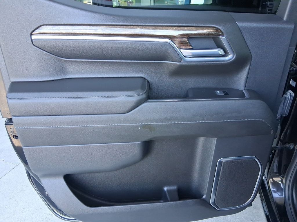 2024 GMC Sierra 1500 SLE