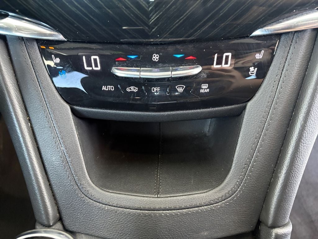 2020 Cadillac XT6 Premium Luxury