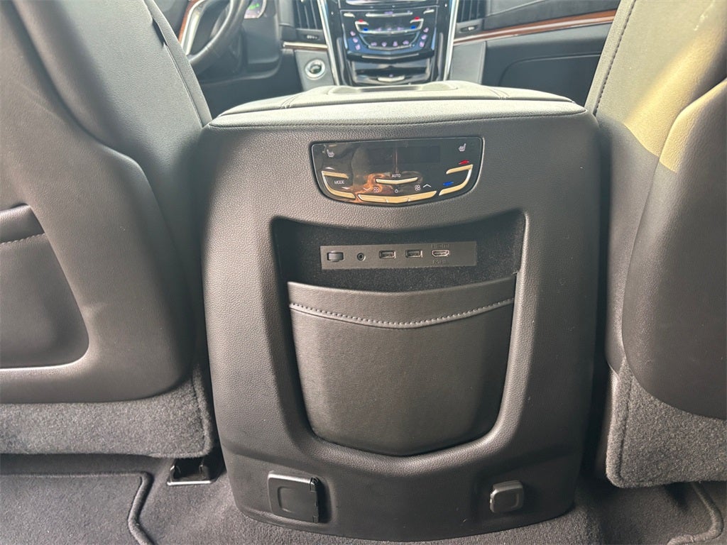 2018 Cadillac Escalade Premium Luxury