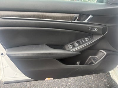 2022 Honda Accord Hybrid Touring