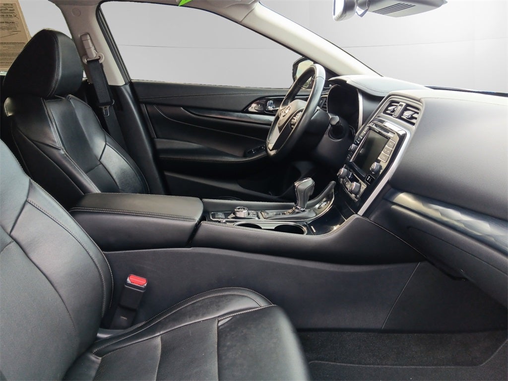 2021 Nissan Maxima Platinum