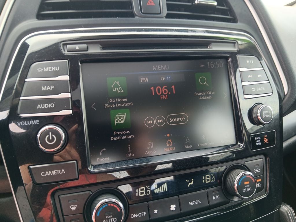 2023 Nissan Maxima Platinum