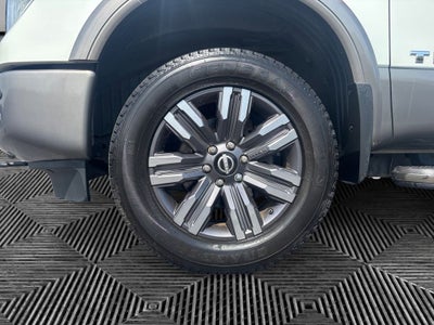 2016 Nissan Titan XD Platinum Reserve