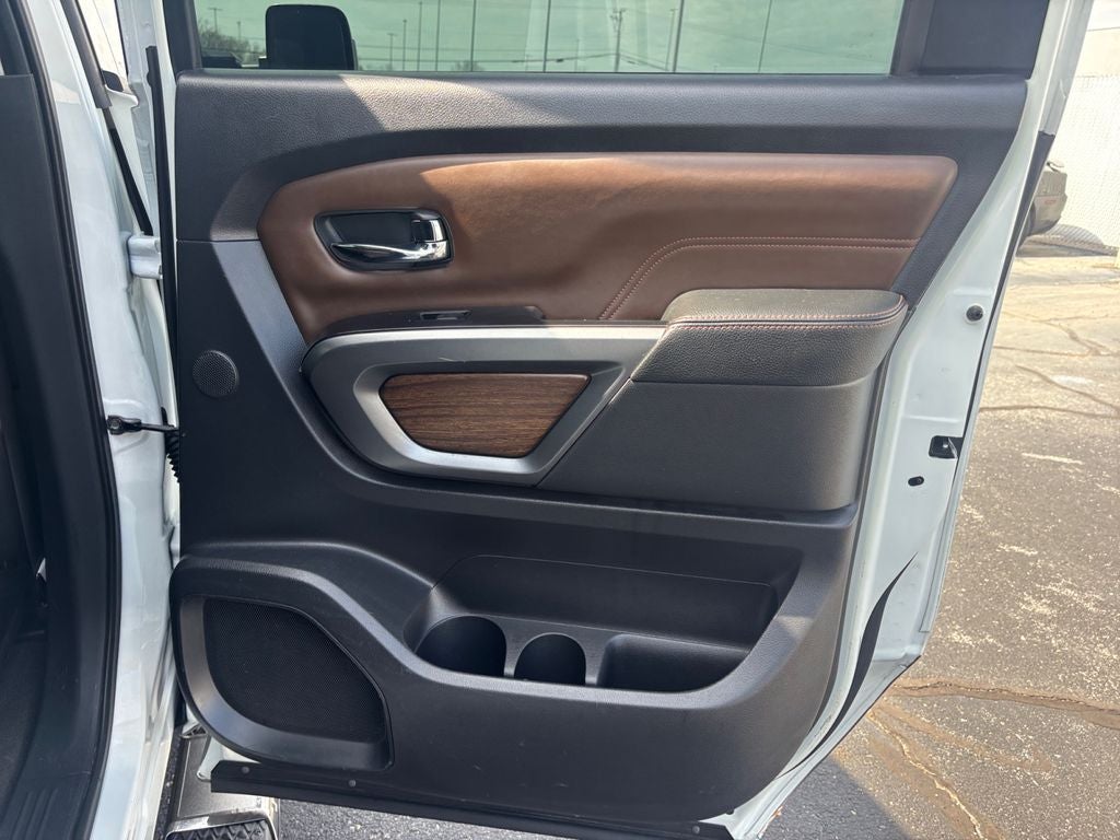 2016 Nissan Titan XD Platinum Reserve