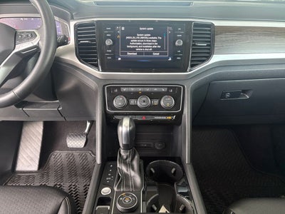 2022 Volkswagen Atlas 2.0T SE w/Technology