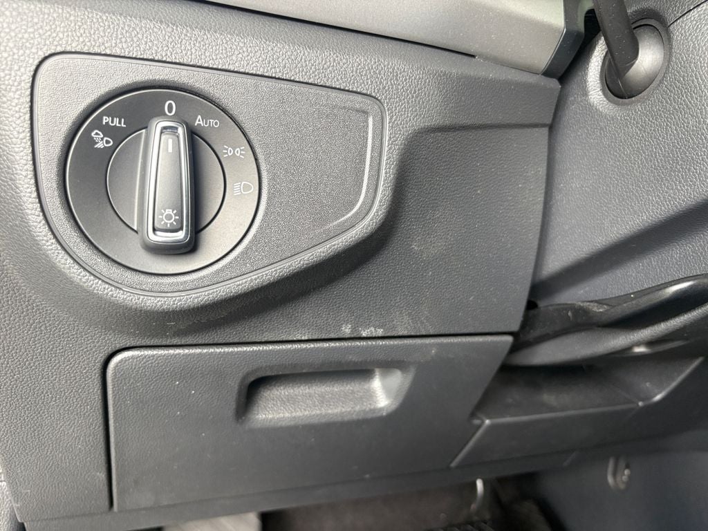 2022 Volkswagen Atlas 2.0T SE w/Technology