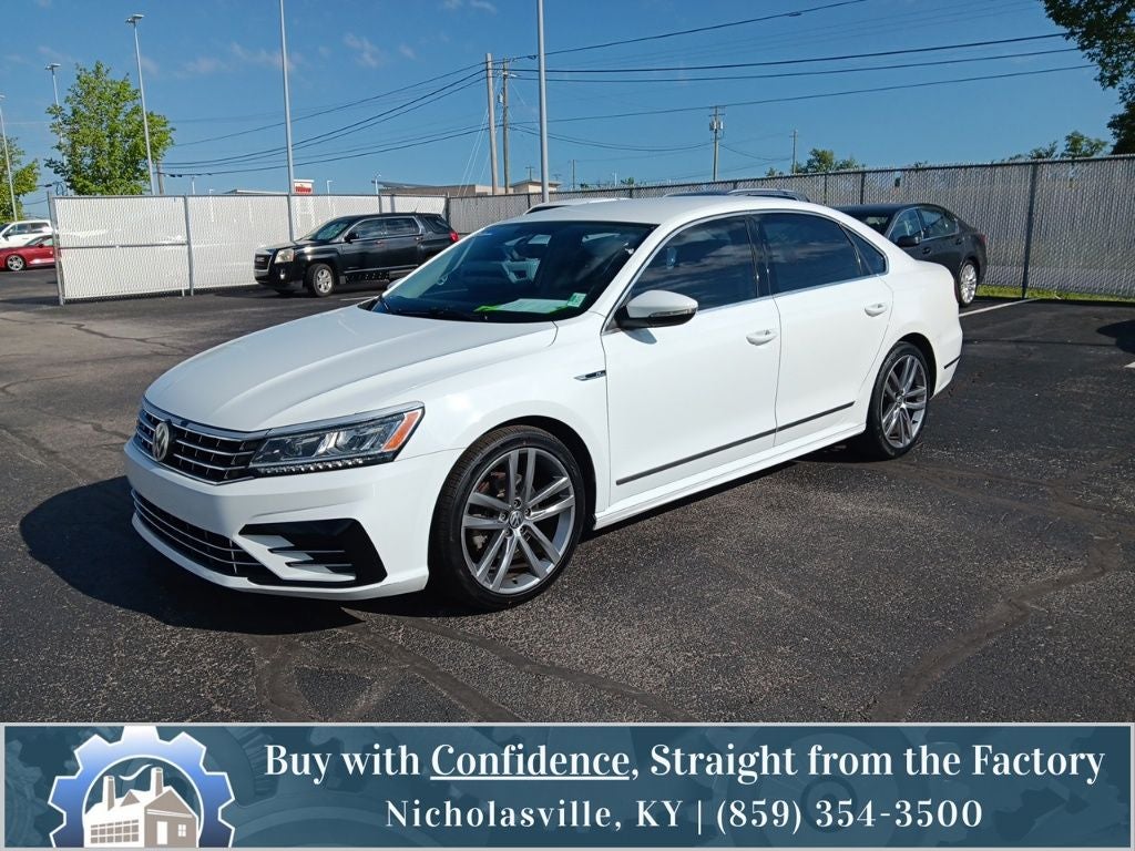 2017 Volkswagen Passat 1.8T R-Line
