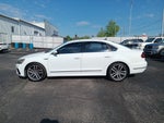 2017 Volkswagen Passat 1.8T R-Line