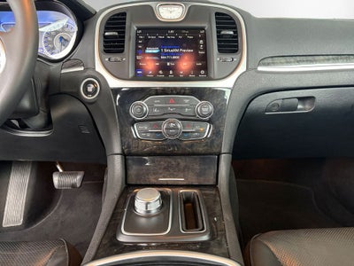 2023 Chrysler 300 Touring