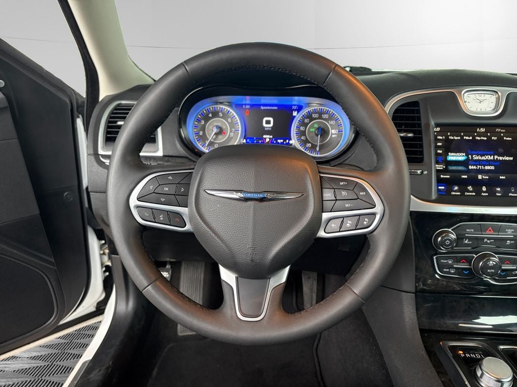 2023 Chrysler 300 Touring