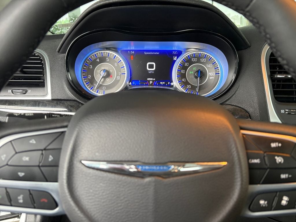 2023 Chrysler 300 Touring