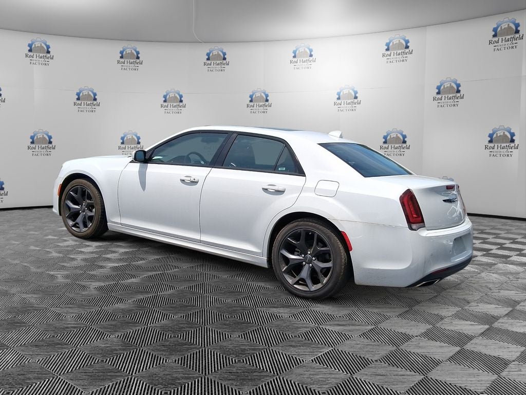 2023 Chrysler 300 Touring