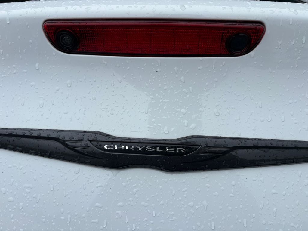 2023 Chrysler 300 Touring