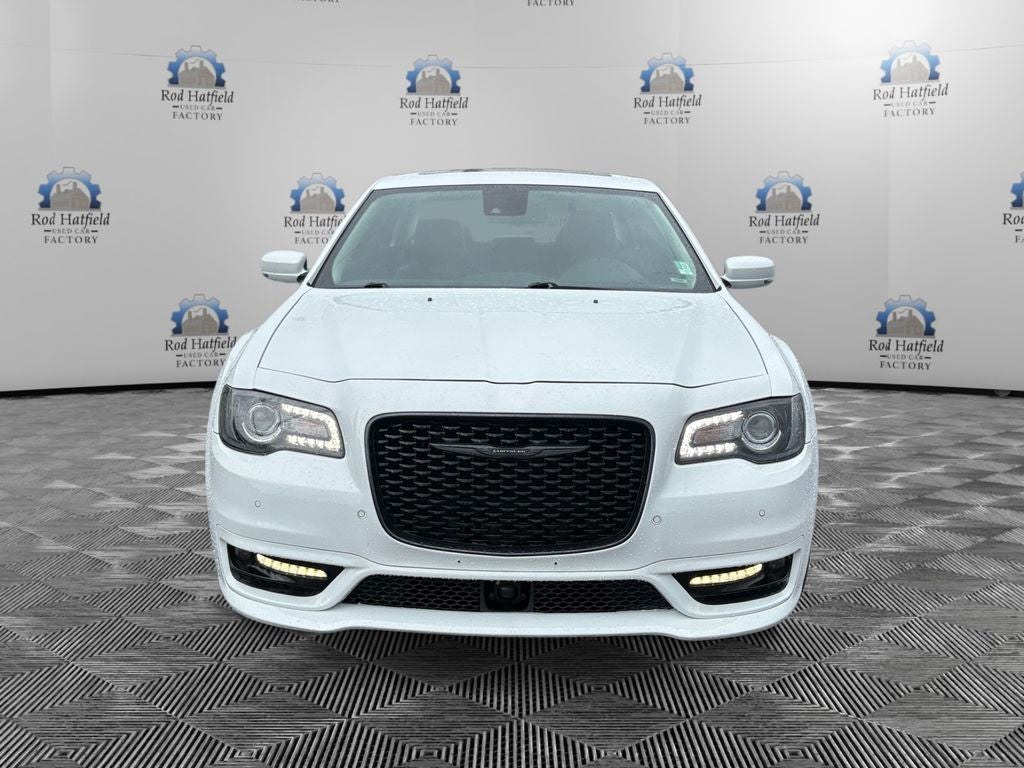 2023 Chrysler 300 Touring