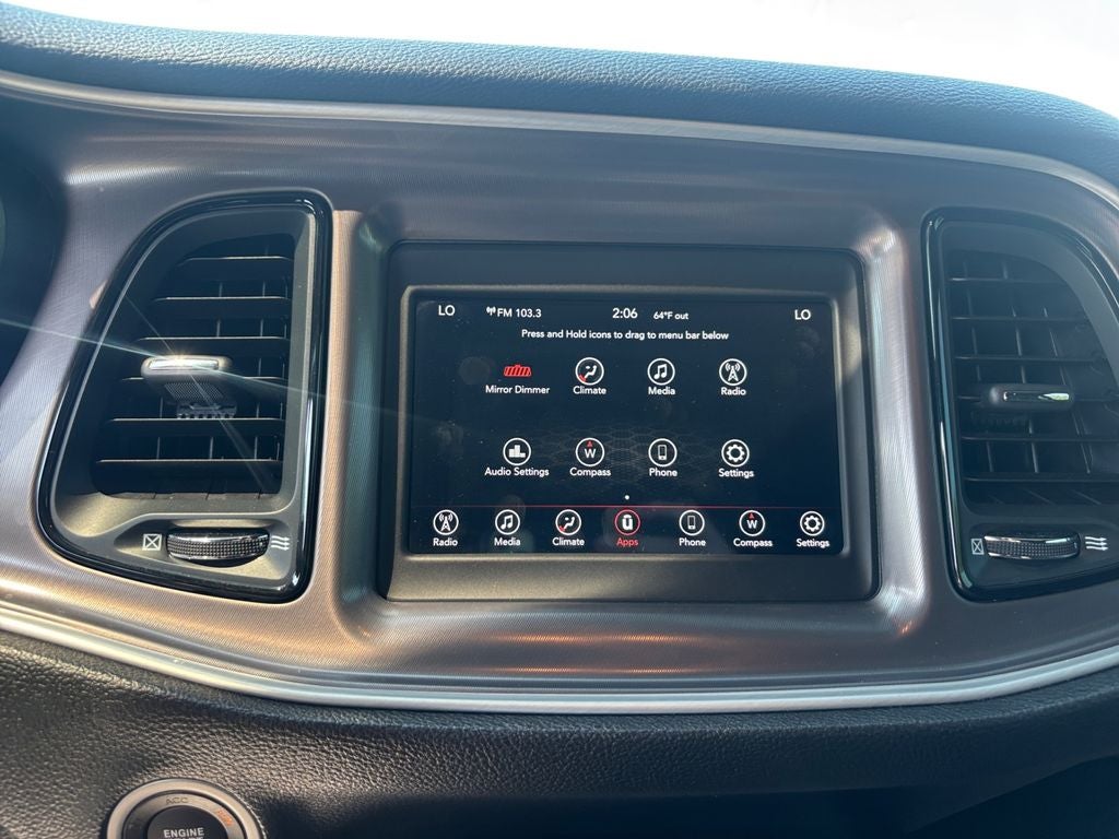 2022 Dodge Challenger SXT