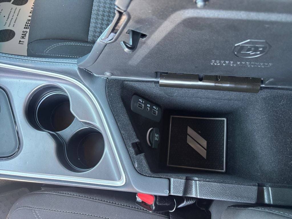 2022 Dodge Challenger SXT