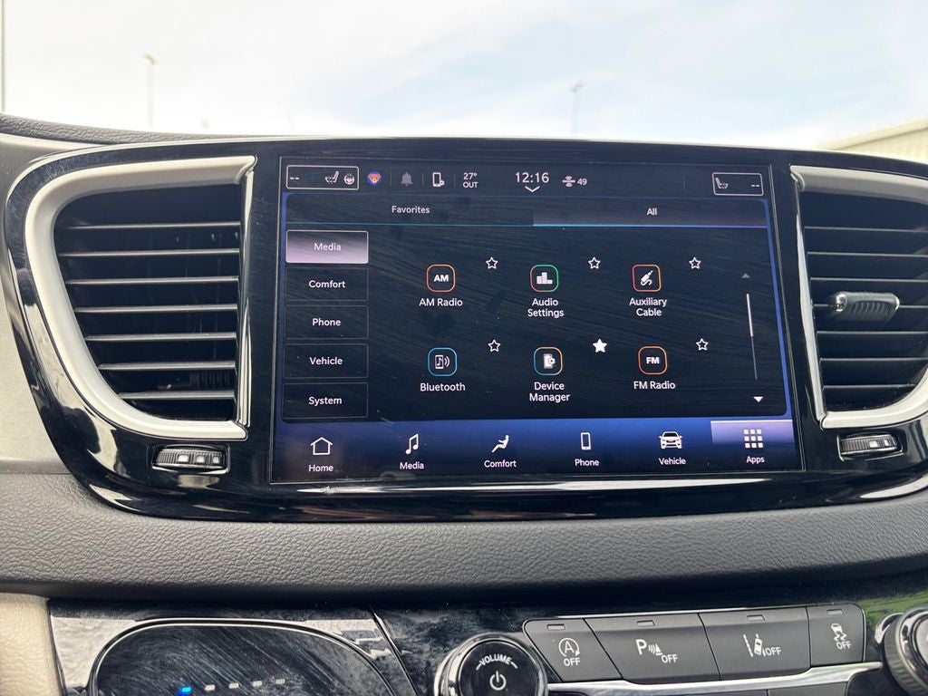 2023 Chrysler Pacifica Touring L