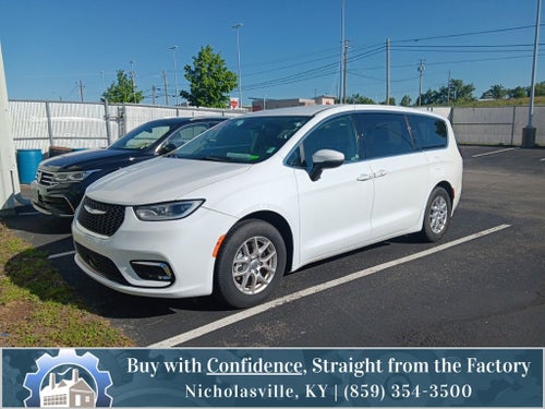 2023 Chrysler Pacifica Touring L