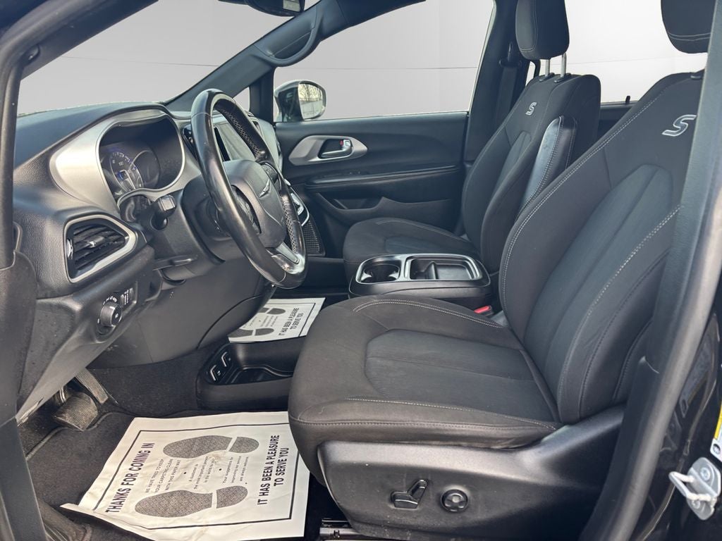 2020 Chrysler Pacifica Touring