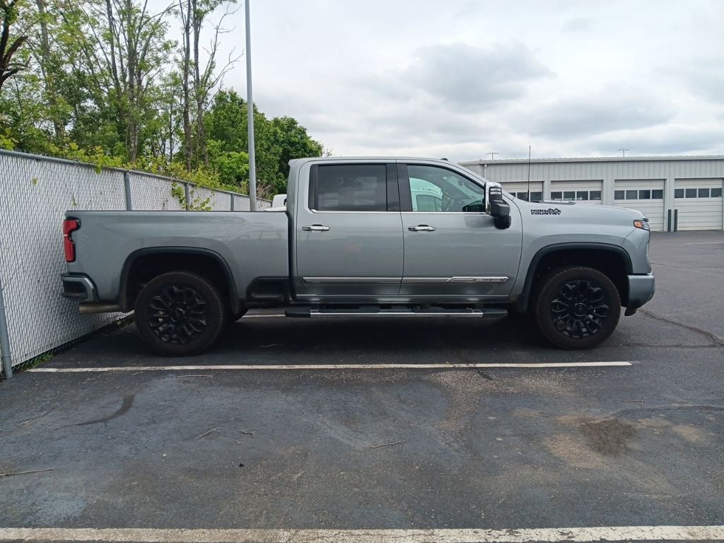 2025 Chevrolet Silverado 2500HD High Country