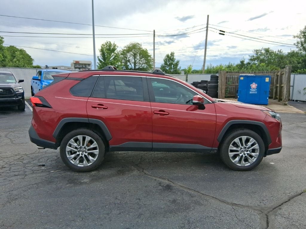 2023 Toyota RAV4 XLE Premium