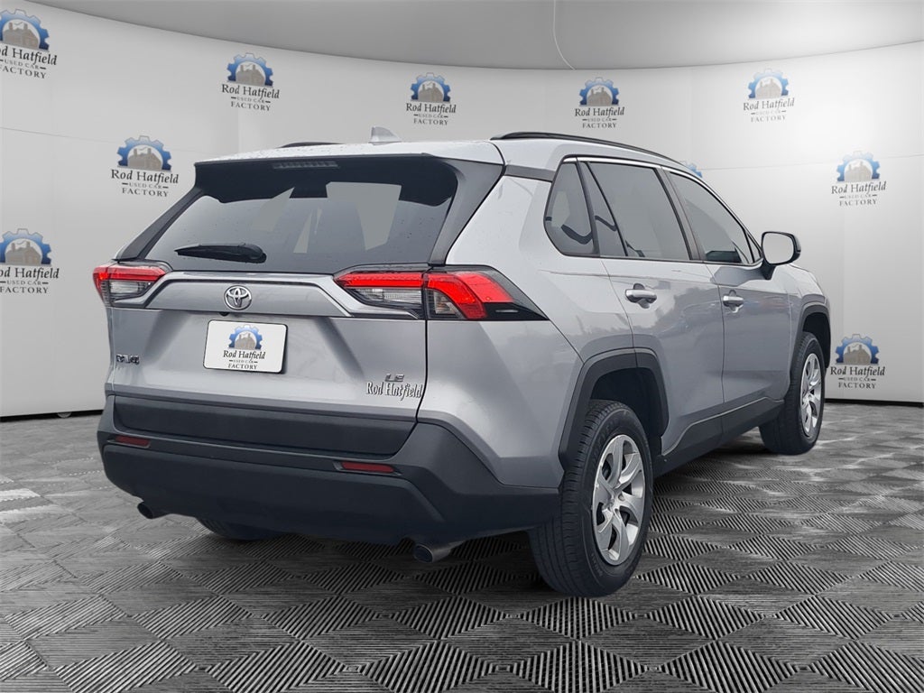 2021 Toyota RAV4 LE