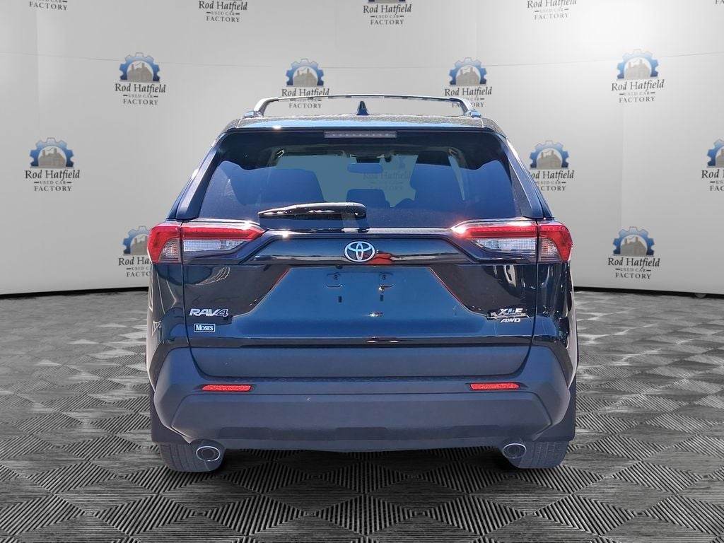 2020 Toyota RAV4 XLE