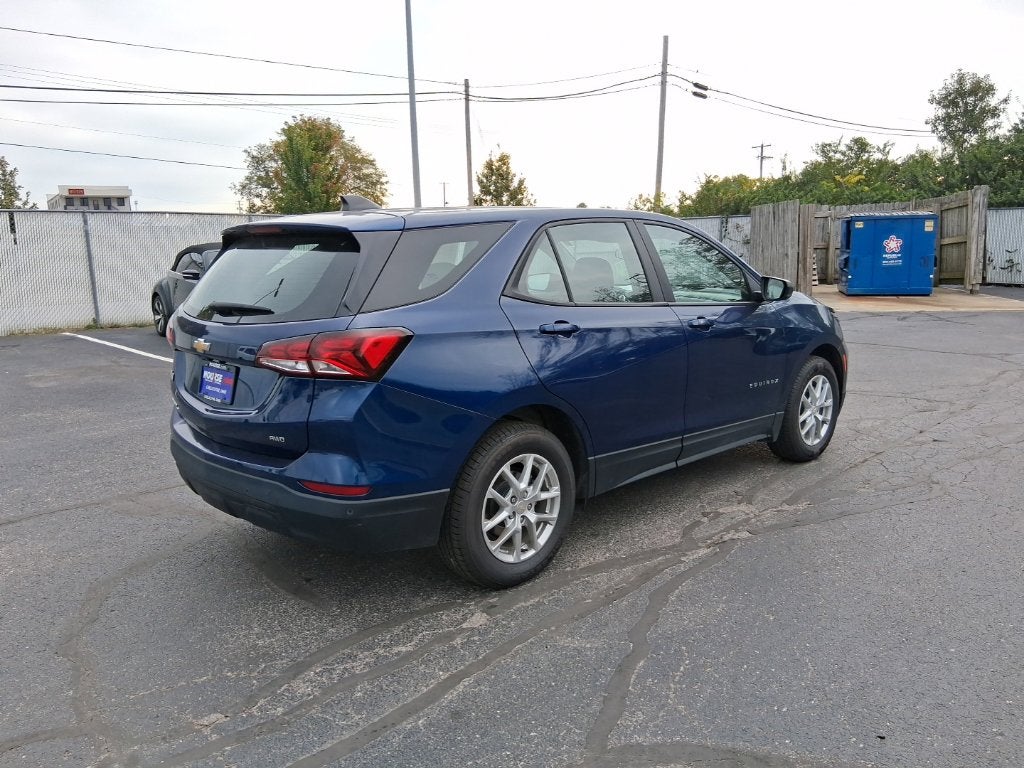 2023 Chevrolet Equinox LS