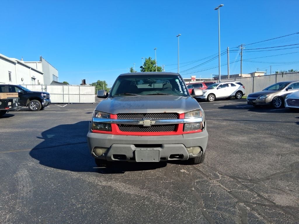 2002 Chevrolet Avalanche 1500 Base