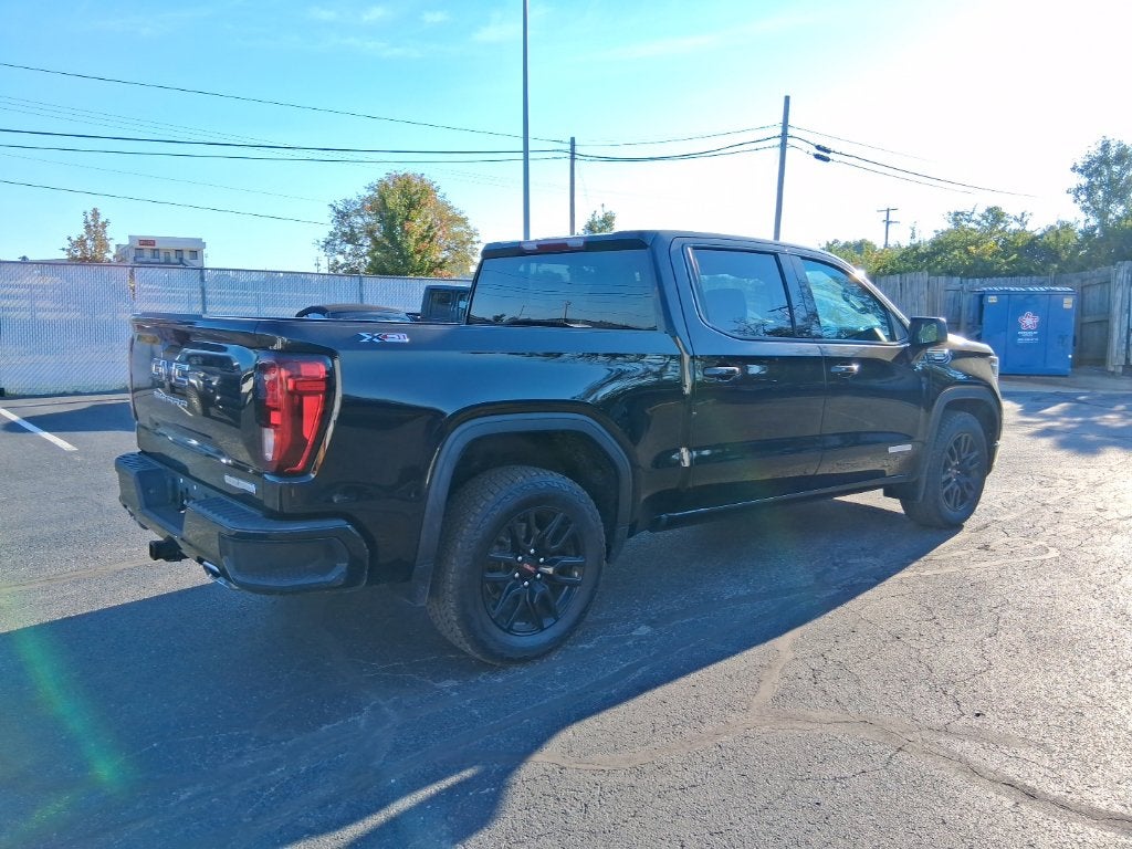 2023 GMC Sierra 1500 Elevation