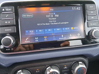 2024 Nissan Versa 1.6 SV