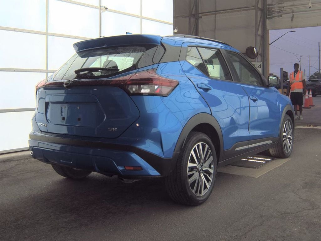 2024 Nissan Kicks SR