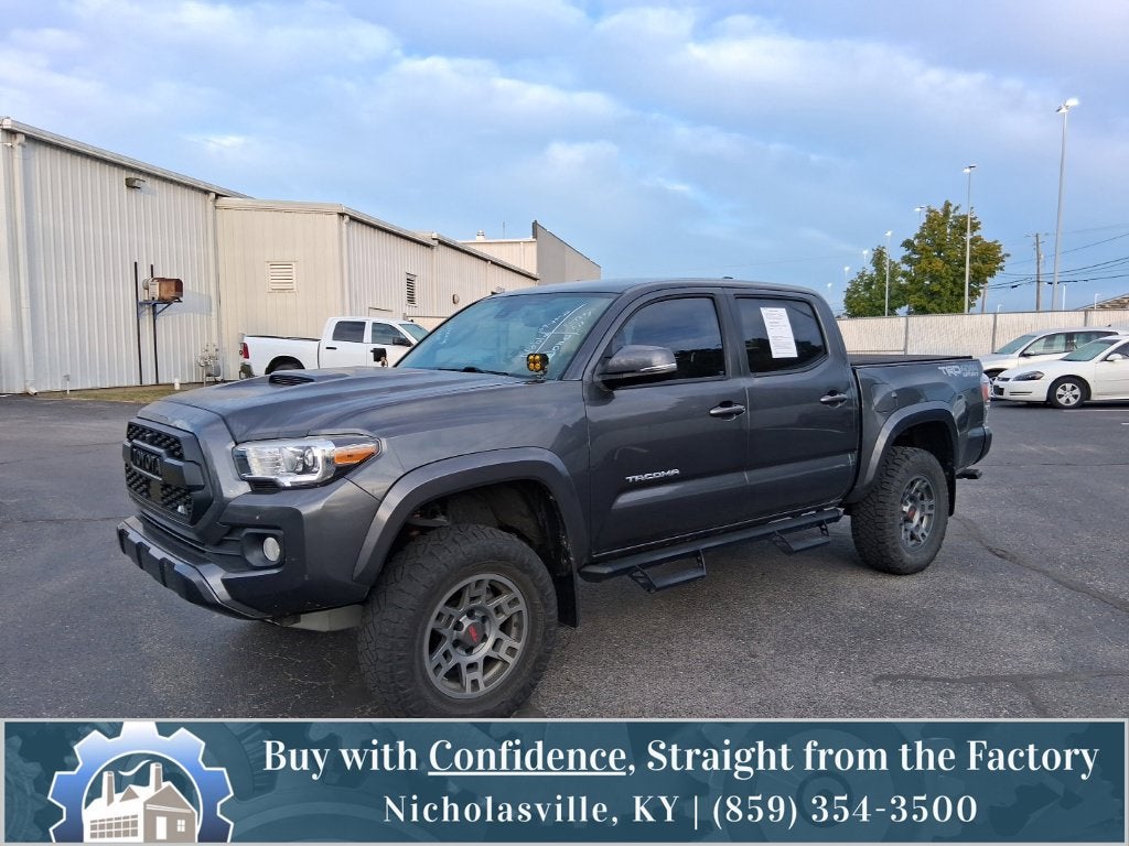 2022 Toyota Tacoma TRD Sport V6