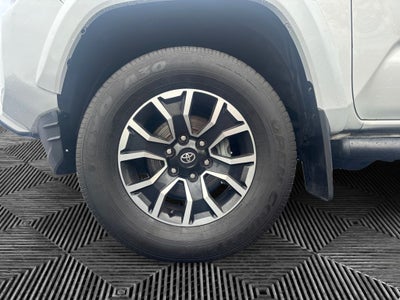 2022 Toyota Tacoma TRD Sport V6