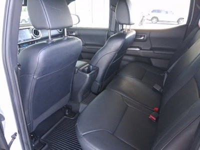 2022 Toyota Tacoma Limited V6