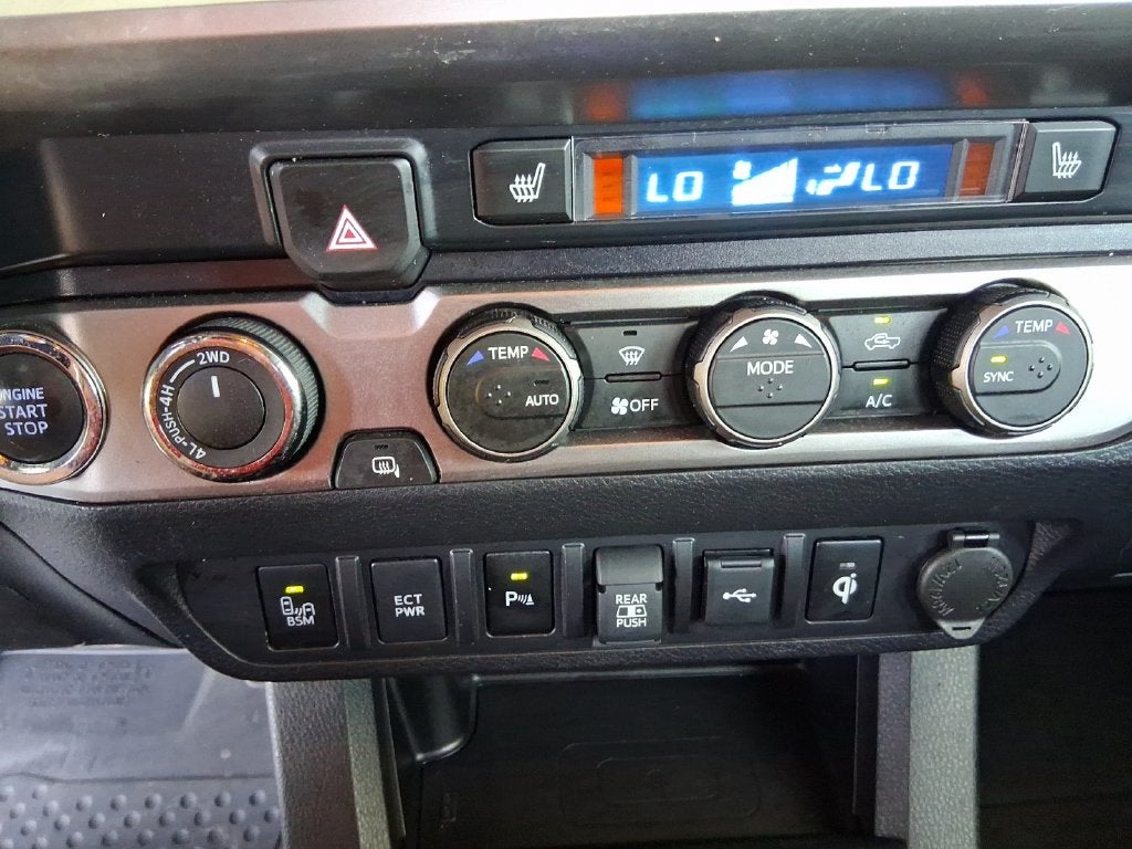2022 Toyota Tacoma Limited V6