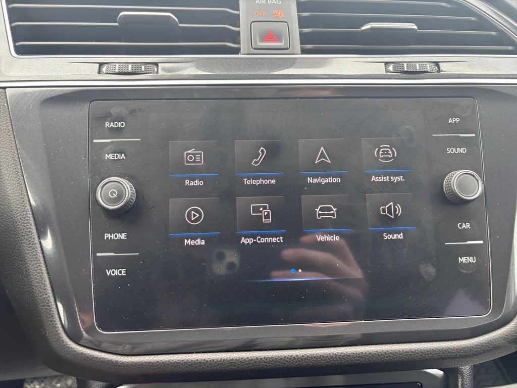 2022 Volkswagen Tiguan 2.0T SE