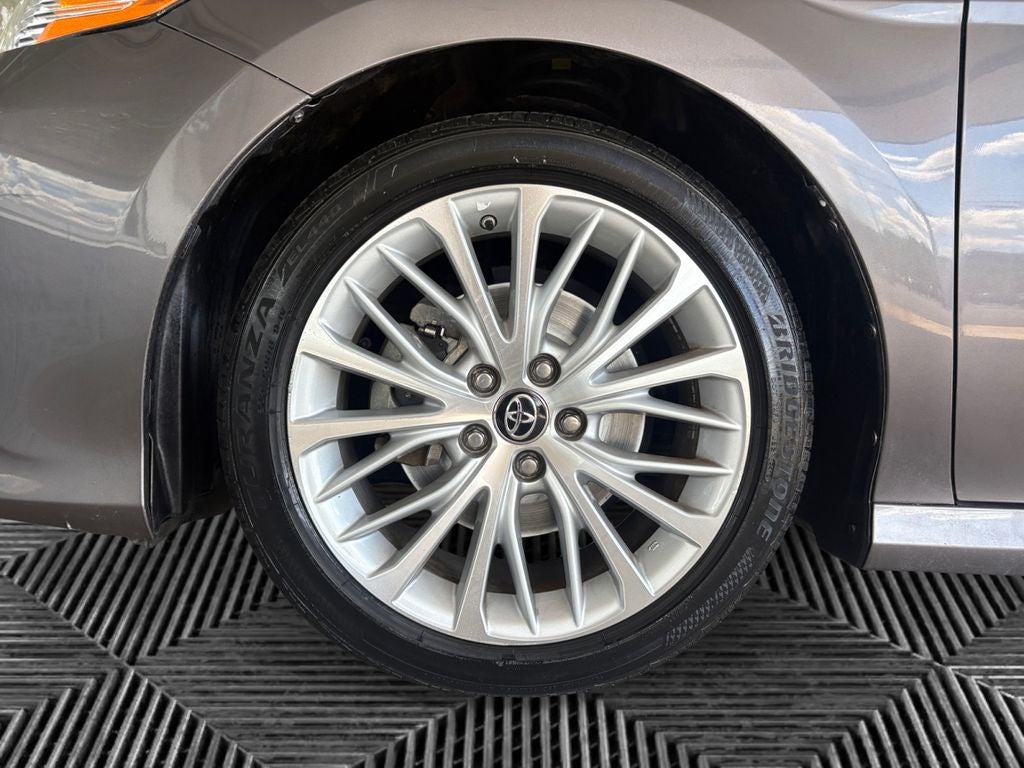 2019 Toyota Camry XLE