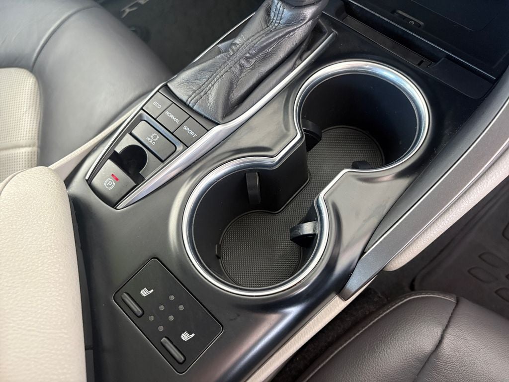 2019 Toyota Camry XLE