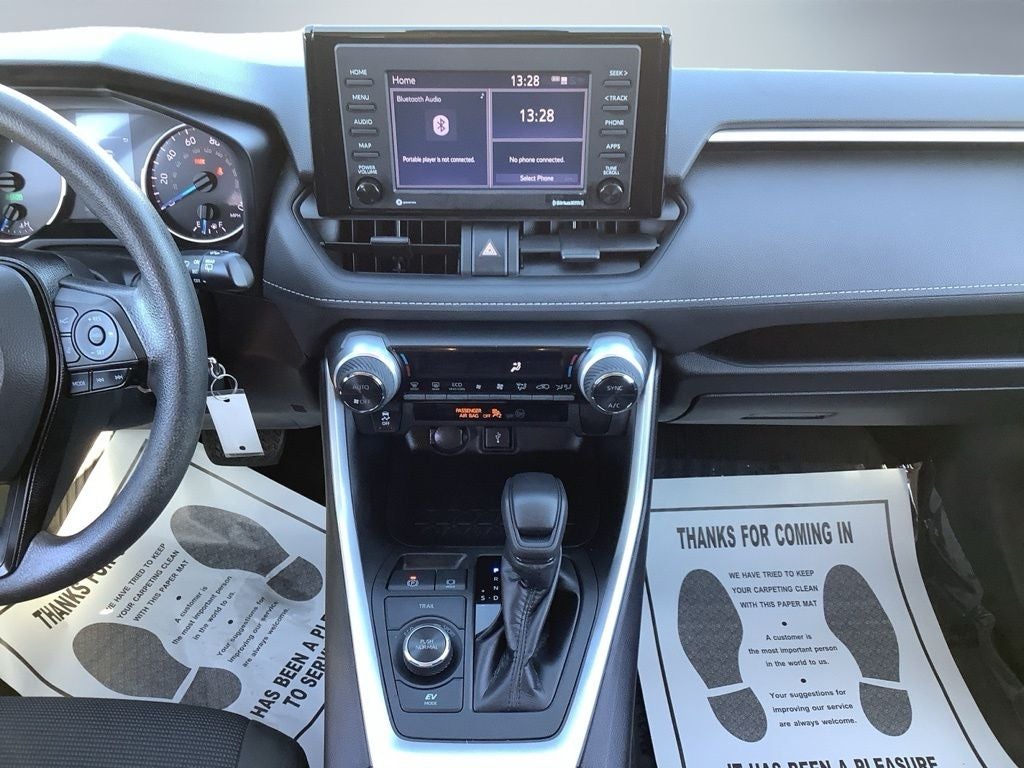 2021 Toyota RAV4 Hybrid LE