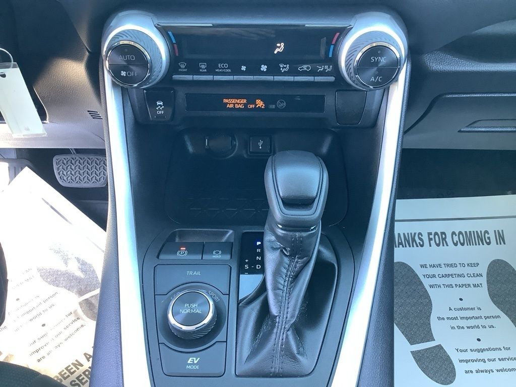 2021 Toyota RAV4 Hybrid LE