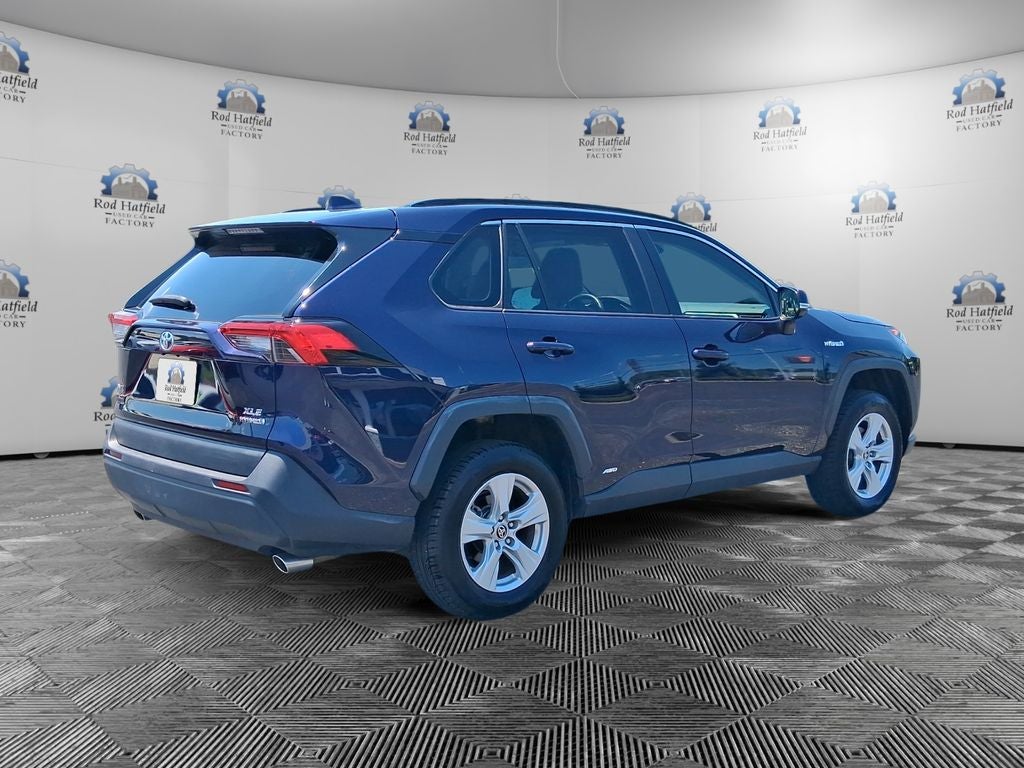 2021 Toyota RAV4 Hybrid XLE