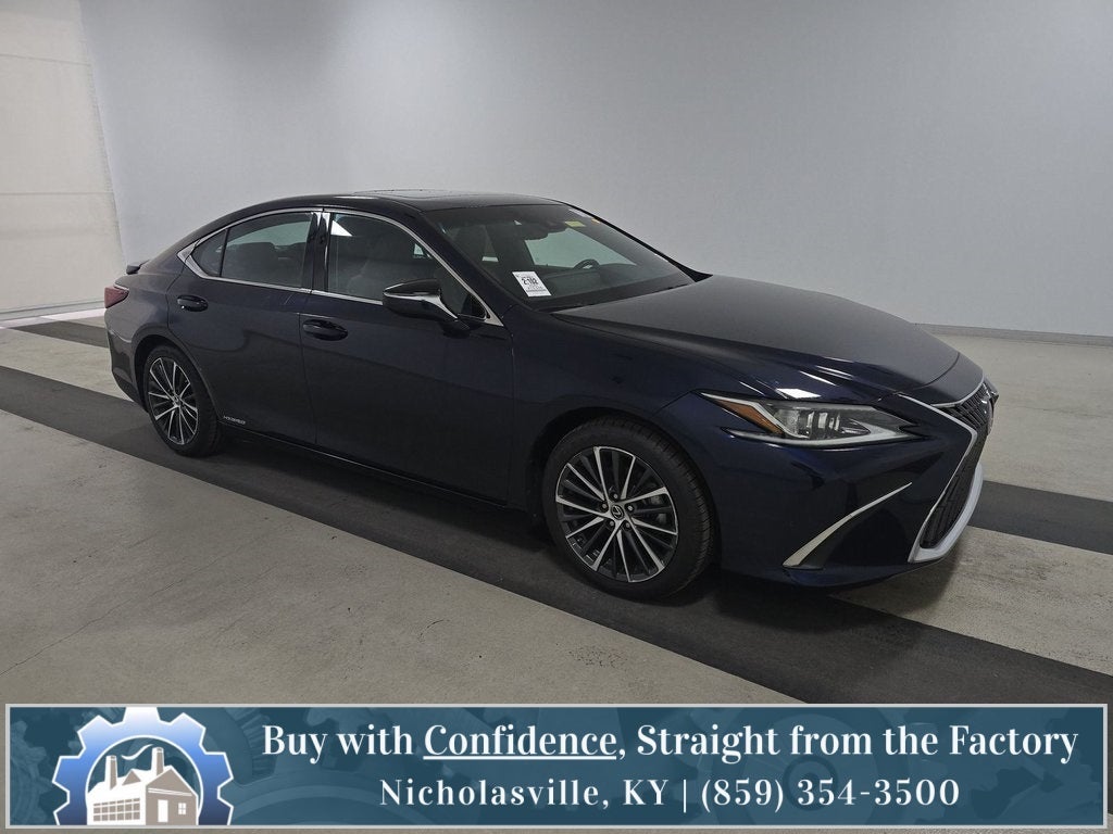 2022 Lexus ES 300h