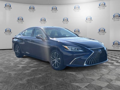 2022 Lexus ES 300h