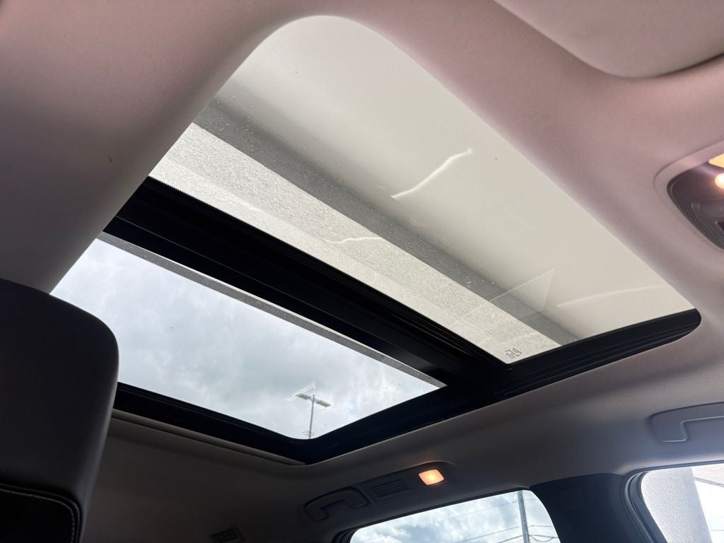 2022 INFINITI QX60 LUXE