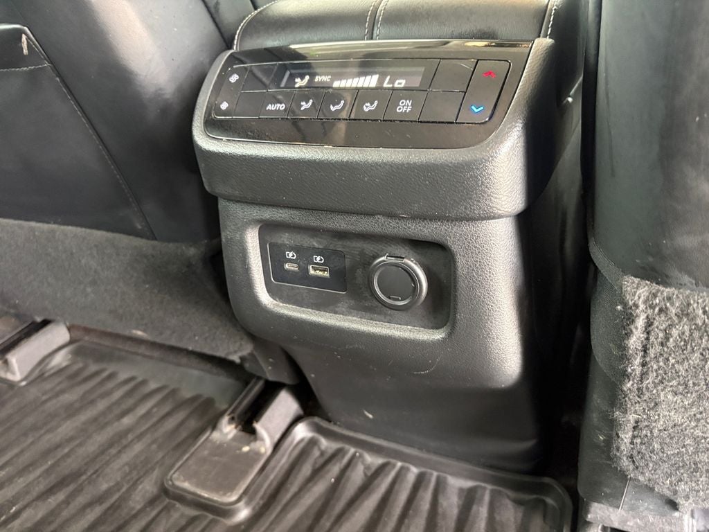 2022 INFINITI QX60 LUXE