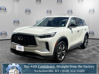 2022 INFINITI QX60 LUXE